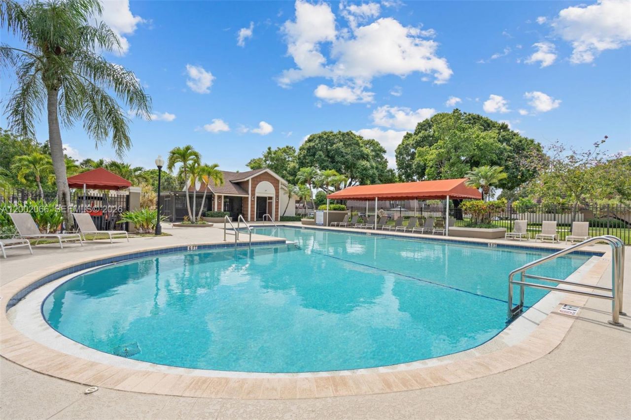 7124 71st Way , West Palm Beach, FL 33407 Photo