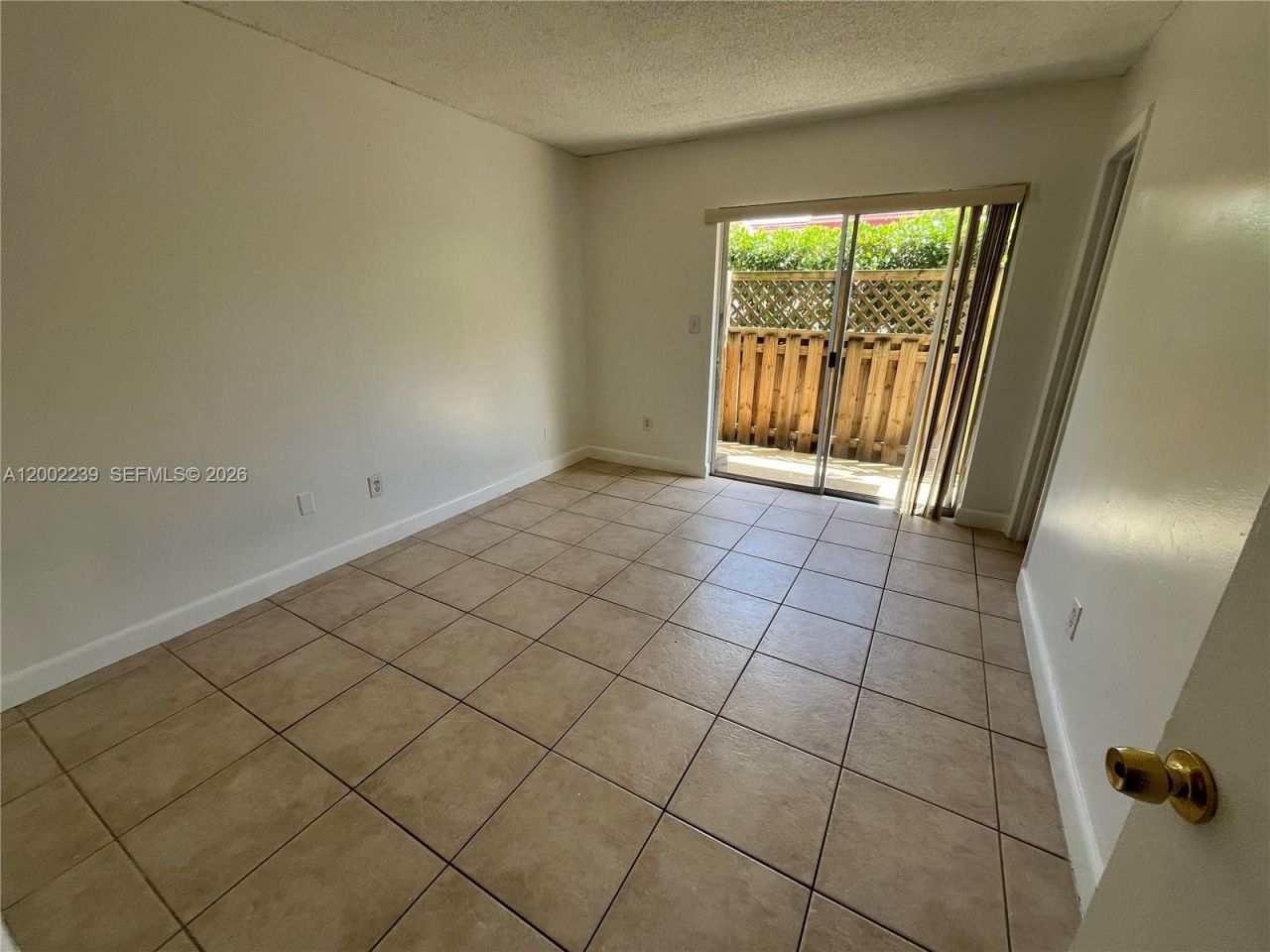 8650 SW 109th Ave, Unit 3-111, Miami, FL 33173 Photo