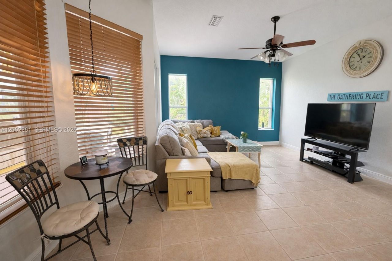 1483 SE 22nd Ln, Homestead, FL 33035 Photo