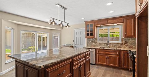 940 Constitution Way, Tracy, CA 95376 Photo