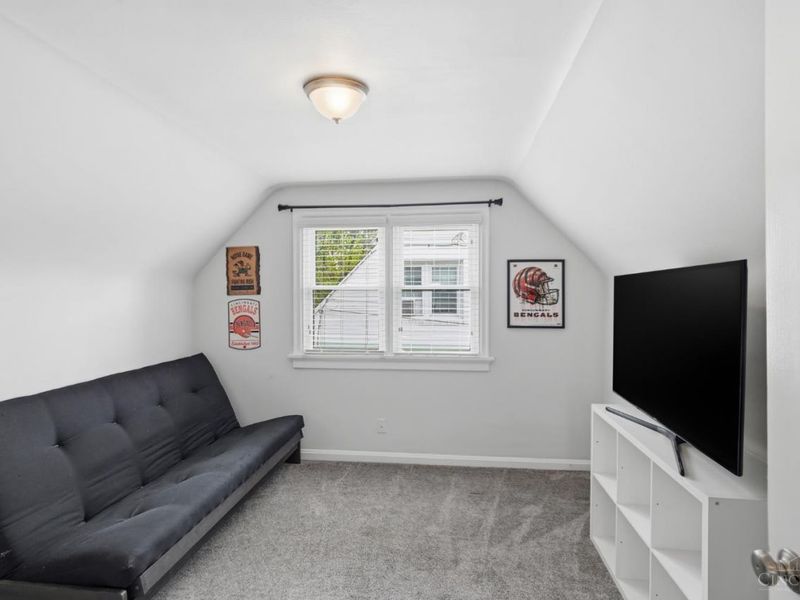 1244 Bondick Court, Cincinnati, OH 45230 Photo 9