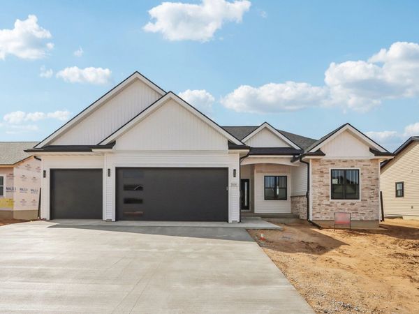 224 Falcon Court, Sauk City, WI 53583