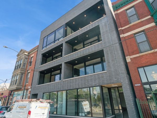 1775 N Clybourn Avenue , Unit 202, Chicago, IL 60614