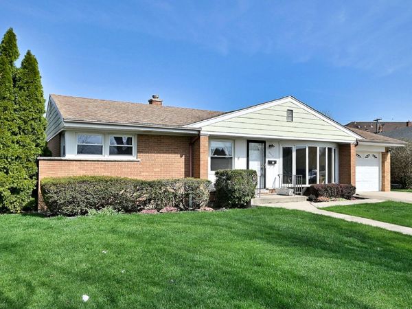 8016 W Leland Avenue , Norridge, IL 60706