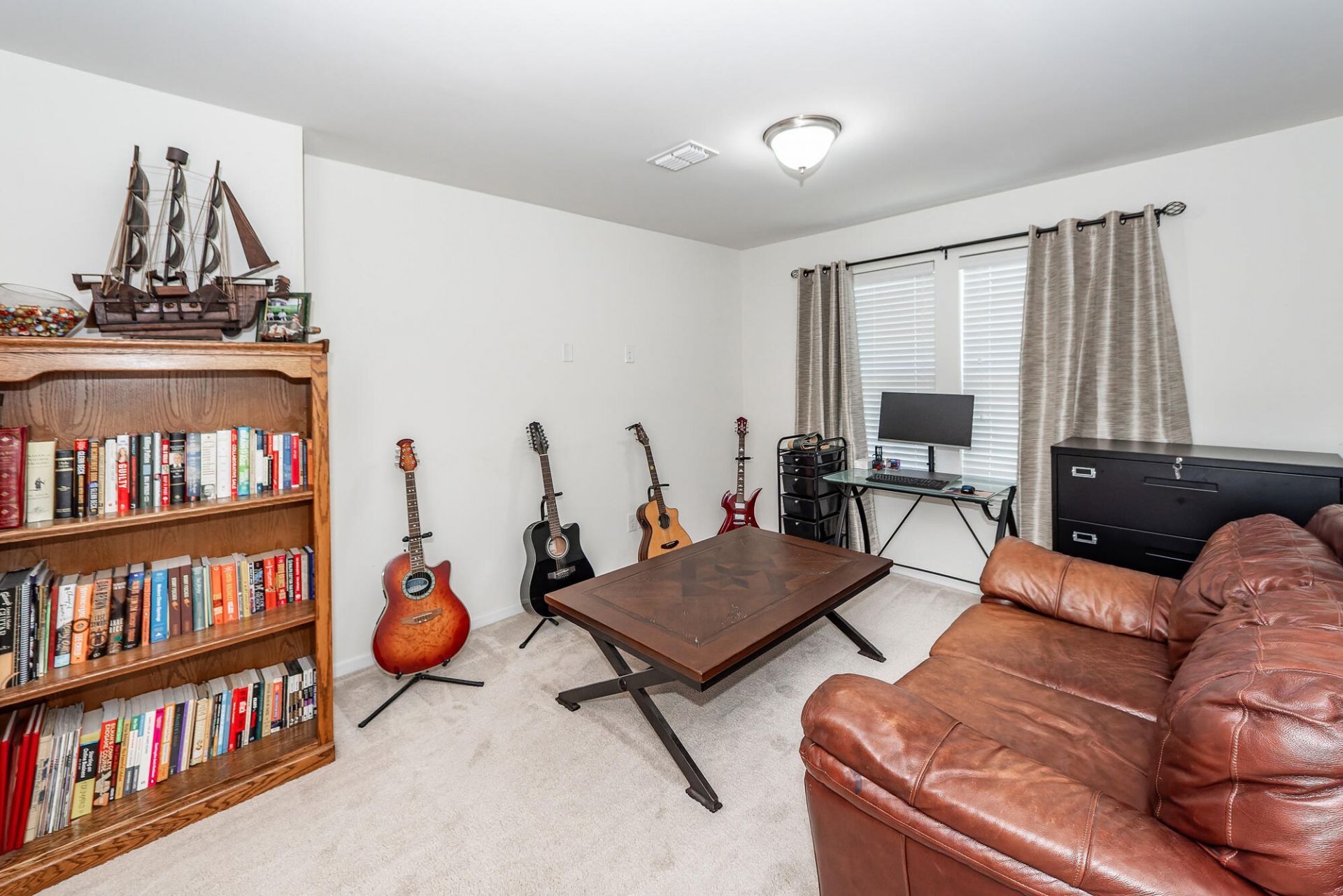 456 Northern Red Oak Drive Photo 28