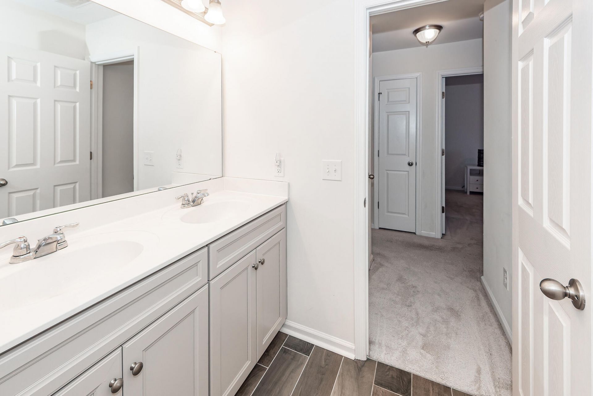 456 Northern Red Oak Drive Photo 34