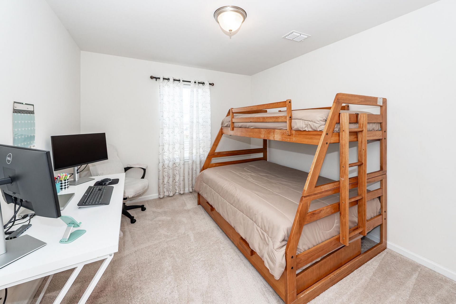 456 Northern Red Oak Drive Photo 35