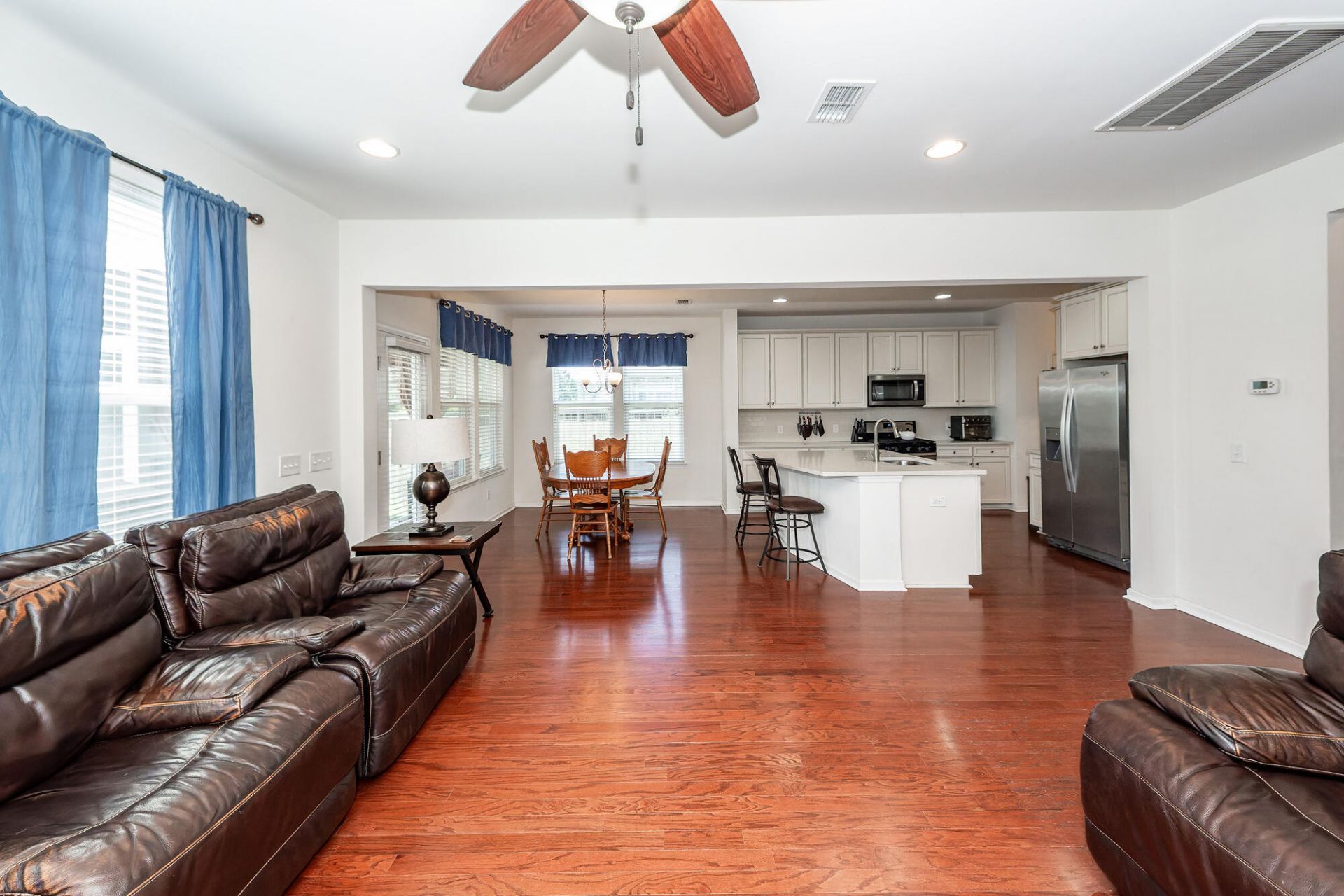 456 Northern Red Oak Drive Photo 8