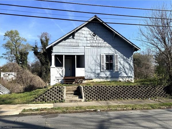 1211 NE 22nd Street , Winston-Salem, NC 27105