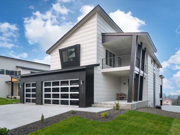 1216 S Greenacres Rd, Greenacres, WA 99016