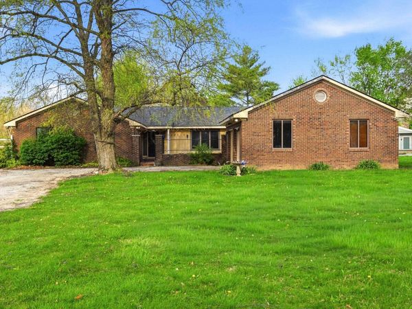 592 N 700 W, Greenfield, IN 46140