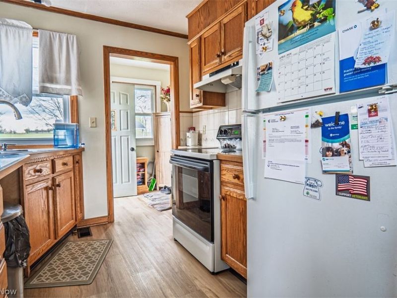 27268 Lakeside Drive, Beloit, OH 44609 Photo 19