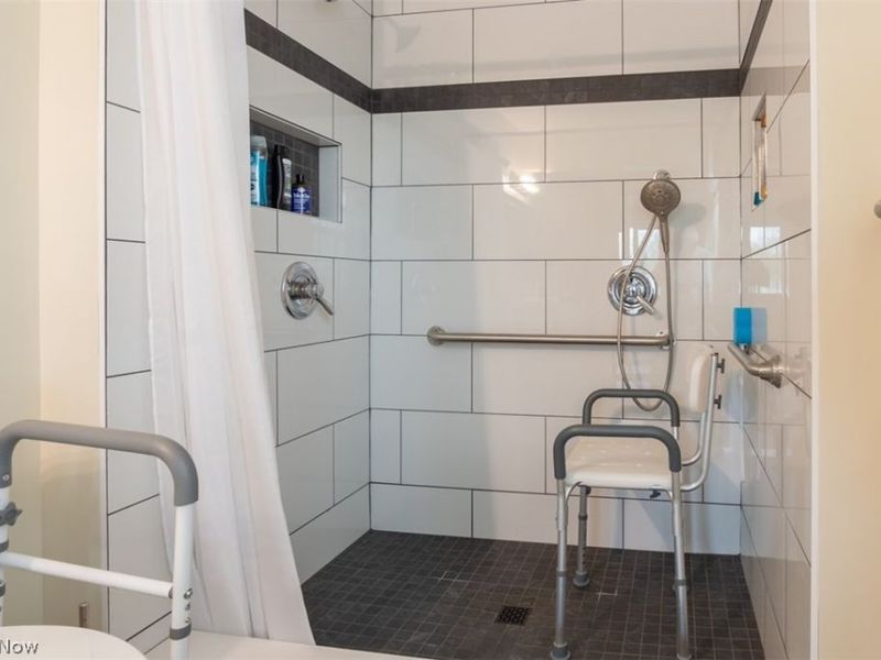 27268 Lakeside Drive, Beloit, OH 44609 Photo 27