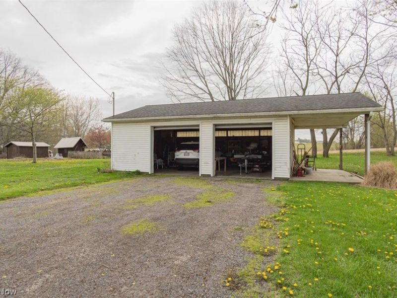 27268 Lakeside Drive, Beloit, OH 44609 Photo 37