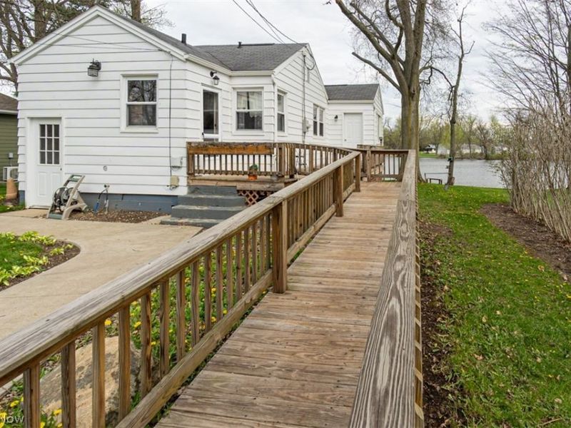 27268 Lakeside Drive, Beloit, OH 44609 Photo 43