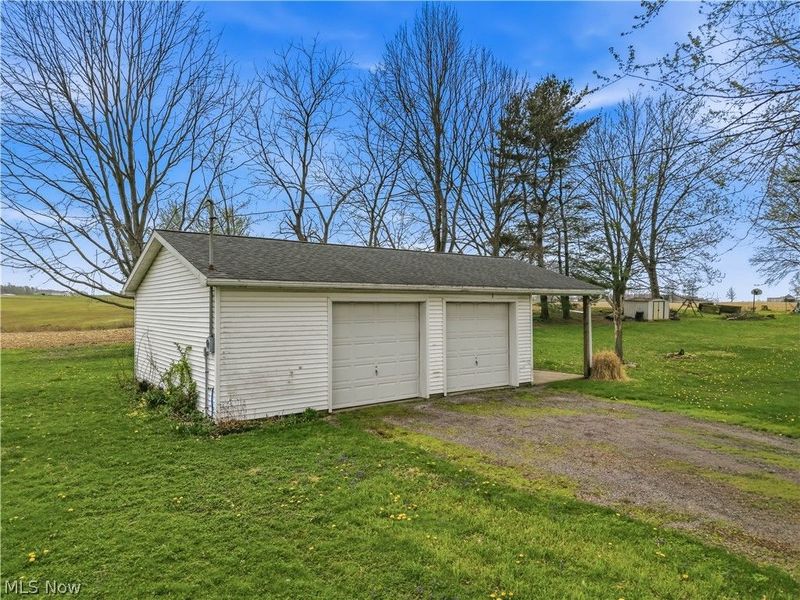 27268 Lakeside Drive, Beloit, OH 44609 Photo 7