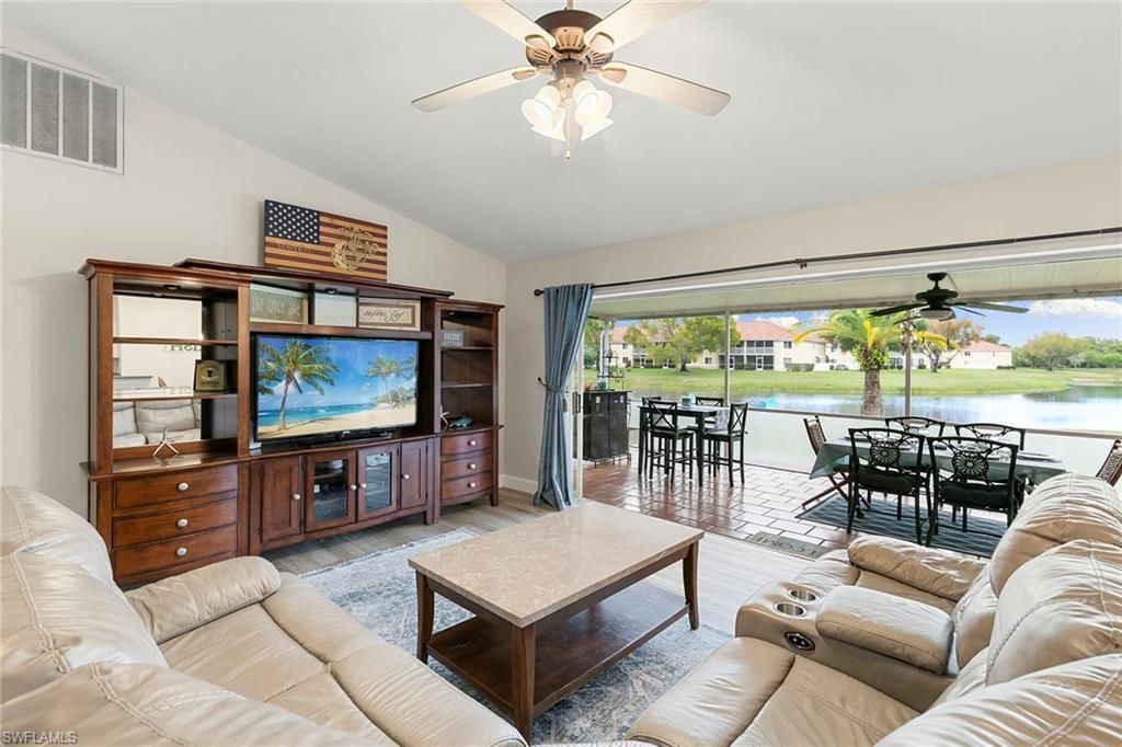 159 Plantation Cir, Naples, FL 34104 Photo