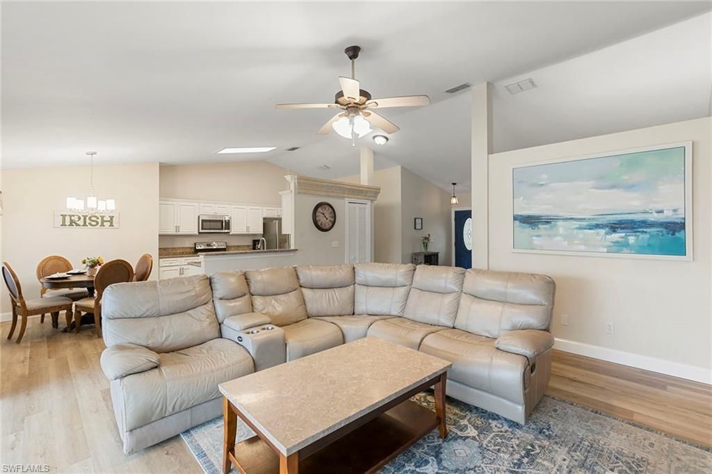 159 Plantation Cir, Naples, FL 34104 Photo