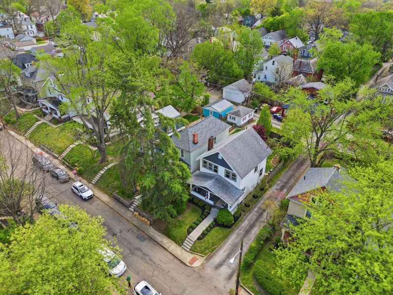 213 E Blake Avenue, Columbus, OH 43202 Photo 30