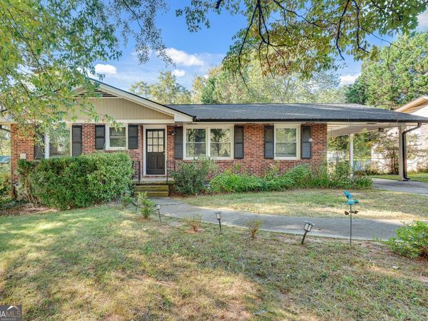 3201 Valaire Drive, Decatur, GA 30033