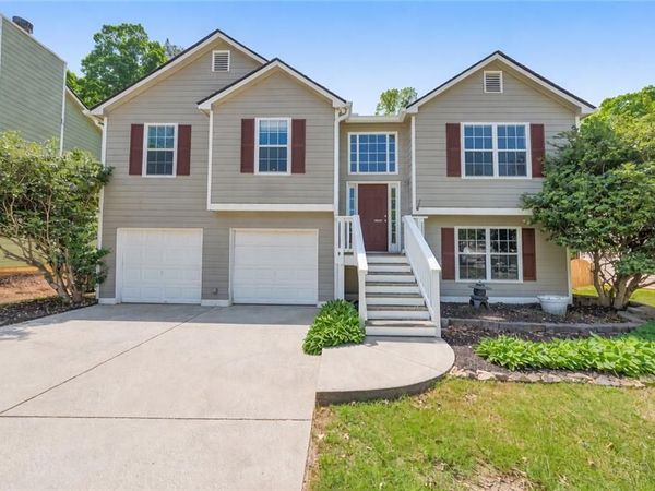 2612 Lake Park Bend, Acworth, GA 30101