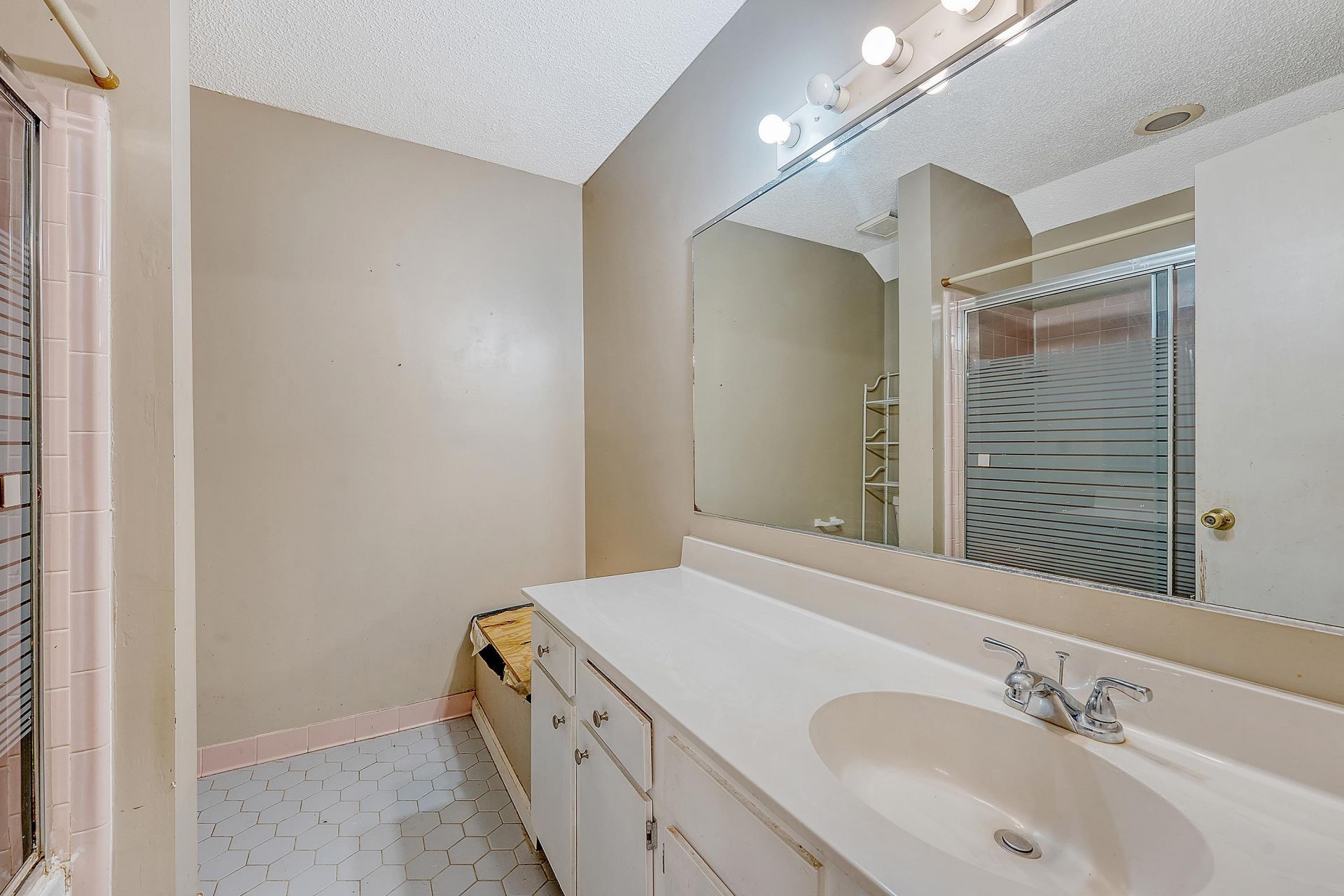 4606 Moss Court Photo 23