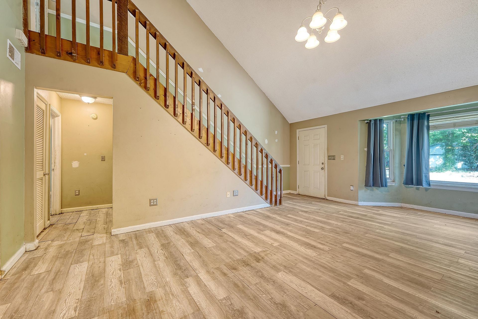 4606 Moss Court Photo 9