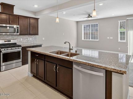 1935 Dark Horse Road, Unit C, Reno, NV 89521 Photo