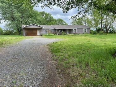 3620 S Country Club Road , Muskogee, OK 74403