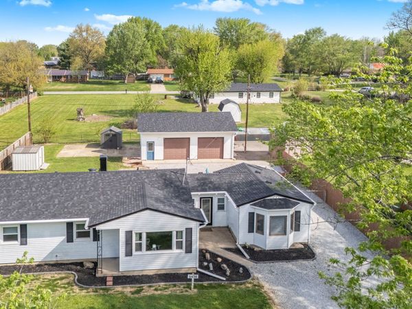 5456 E Main Street, Avon, IN 46123