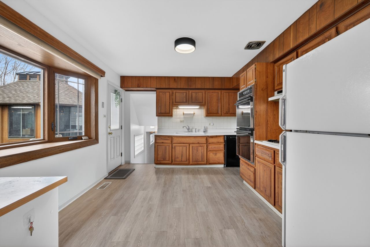 510 Audubon Street , Hoffman Estates, IL 60169 Main Photo