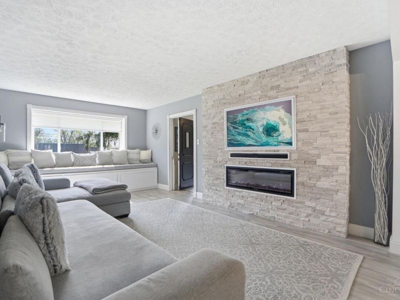 8639 Cheviot Road, Colerain Township, OH 45251 Photo 11