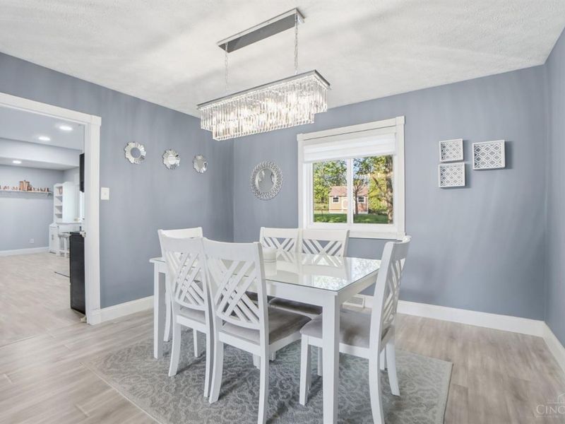 8639 Cheviot Road, Colerain Township, OH 45251 Photo 12