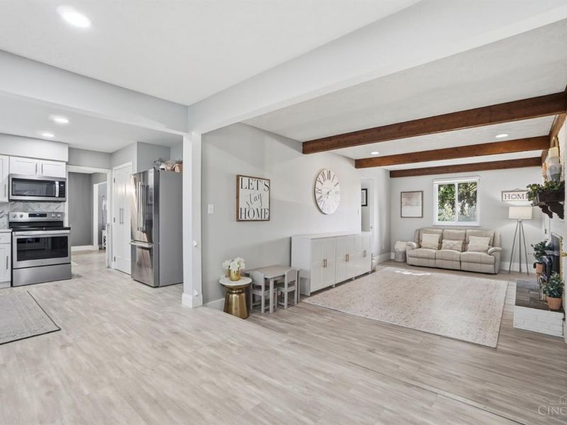 8639 Cheviot Road, Colerain Township, OH 45251 Photo 20