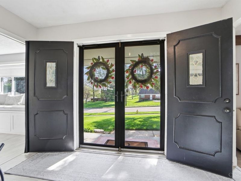 8639 Cheviot Road, Colerain Township, OH 45251 Photo 6