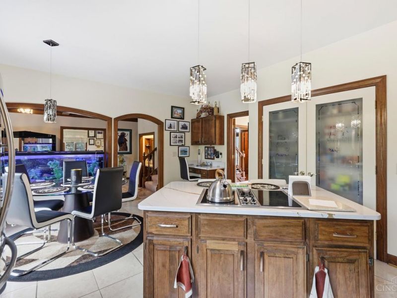 3755 Fawnrun Drive, Evendale, OH 45241 Photo 18