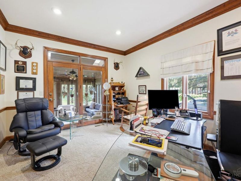 3755 Fawnrun Drive, Evendale, OH 45241 Photo 24