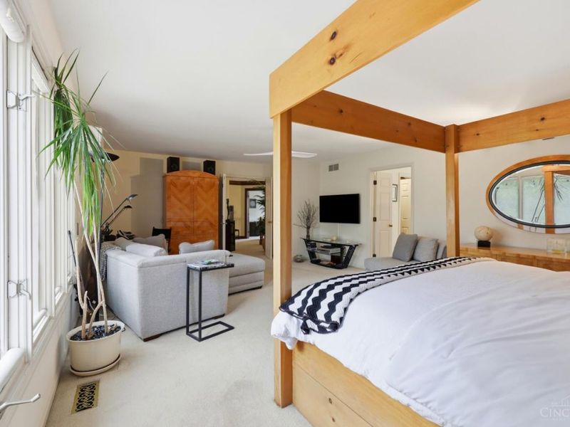 3755 Fawnrun Drive, Evendale, OH 45241 Photo 30