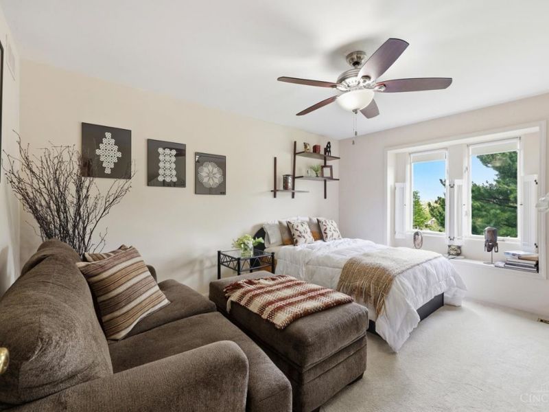 3755 Fawnrun Drive, Evendale, OH 45241 Photo 32