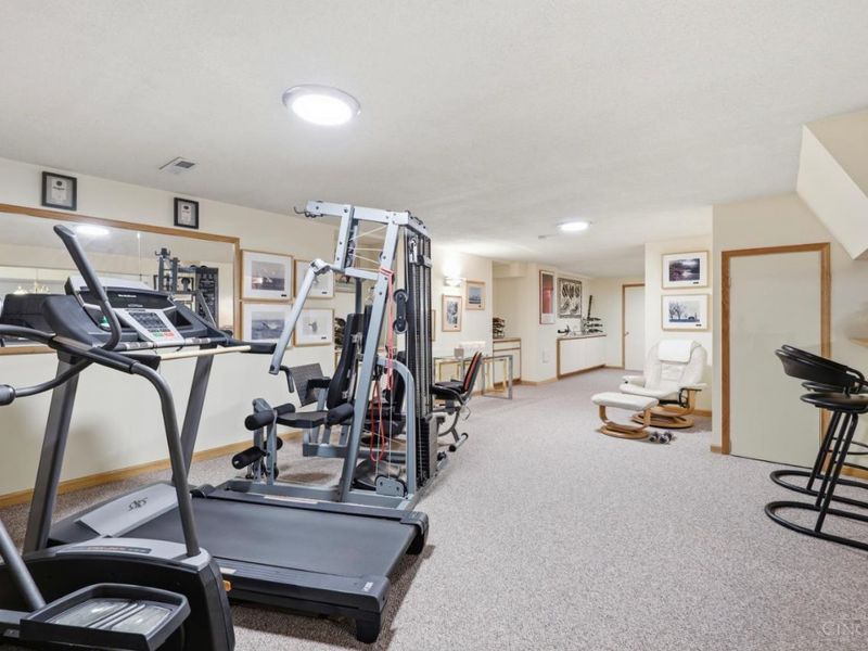 3755 Fawnrun Drive, Evendale, OH 45241 Photo 49