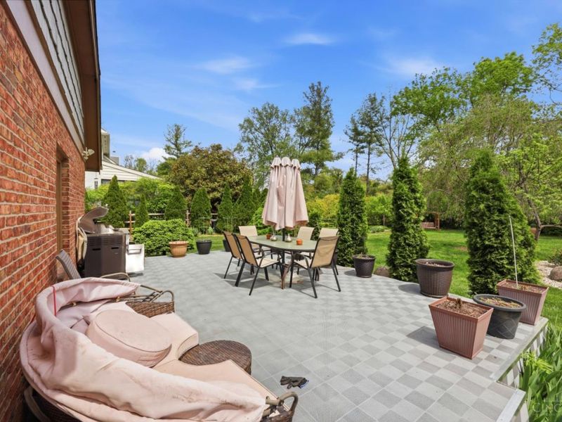 3755 Fawnrun Drive, Evendale, OH 45241 Photo 51