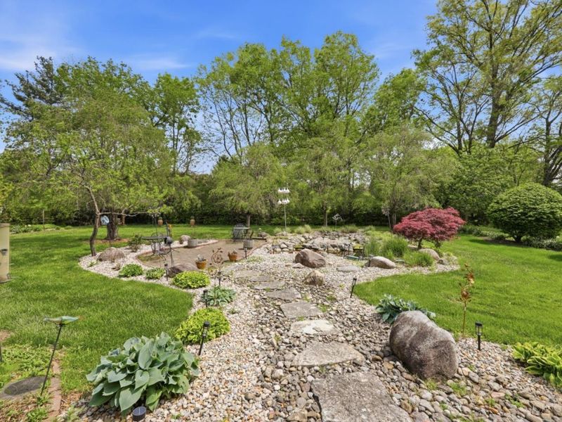 3755 Fawnrun Drive, Evendale, OH 45241 Photo 52