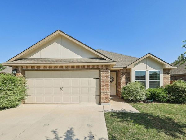 108 Bright Star LN, Georgetown, TX 78628