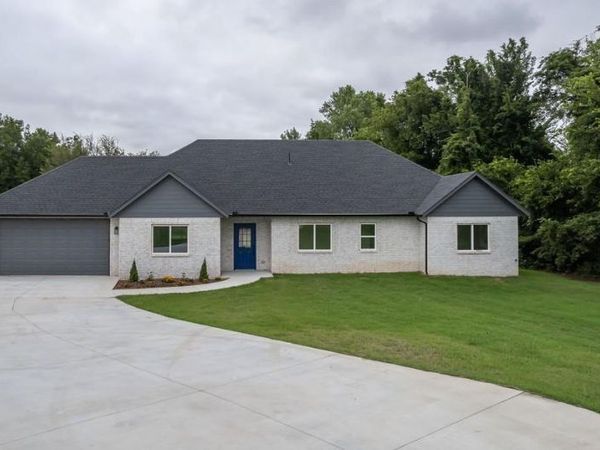 9717 NE 10th Street, Midwest City, OK 73130