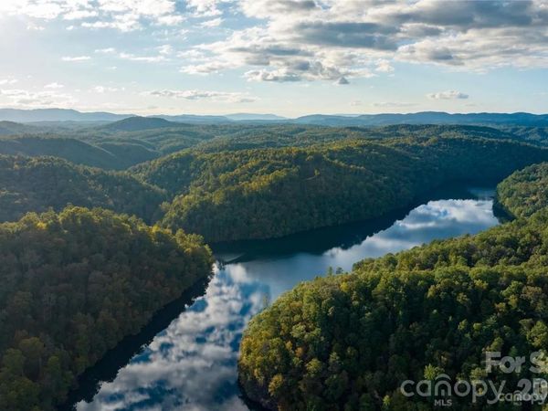 2108 River Hill Road, Murphy, NC 28906