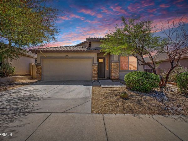 18183 W DESERT BLOSSOM Drive, Goodyear, AZ 85338