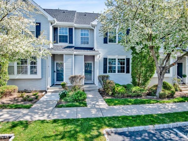 1209 Blossom Circle, Dayton, NJ 08810