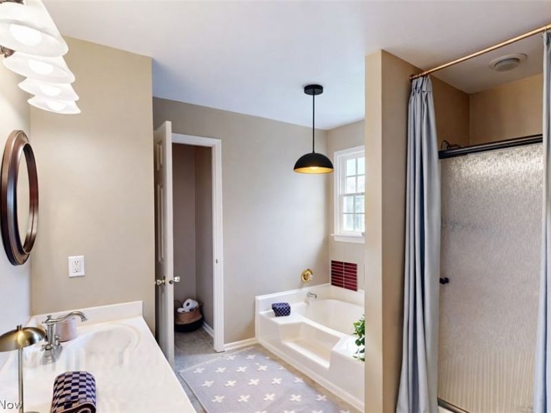 7653 Oxgate Court , Hudson, OH 44236 Photo 23