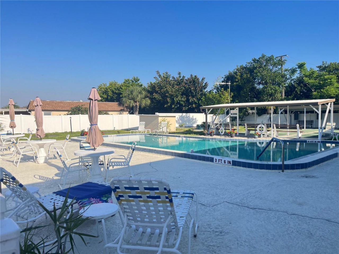 655 Park Circle, Bradenton, FL 34207 Photo