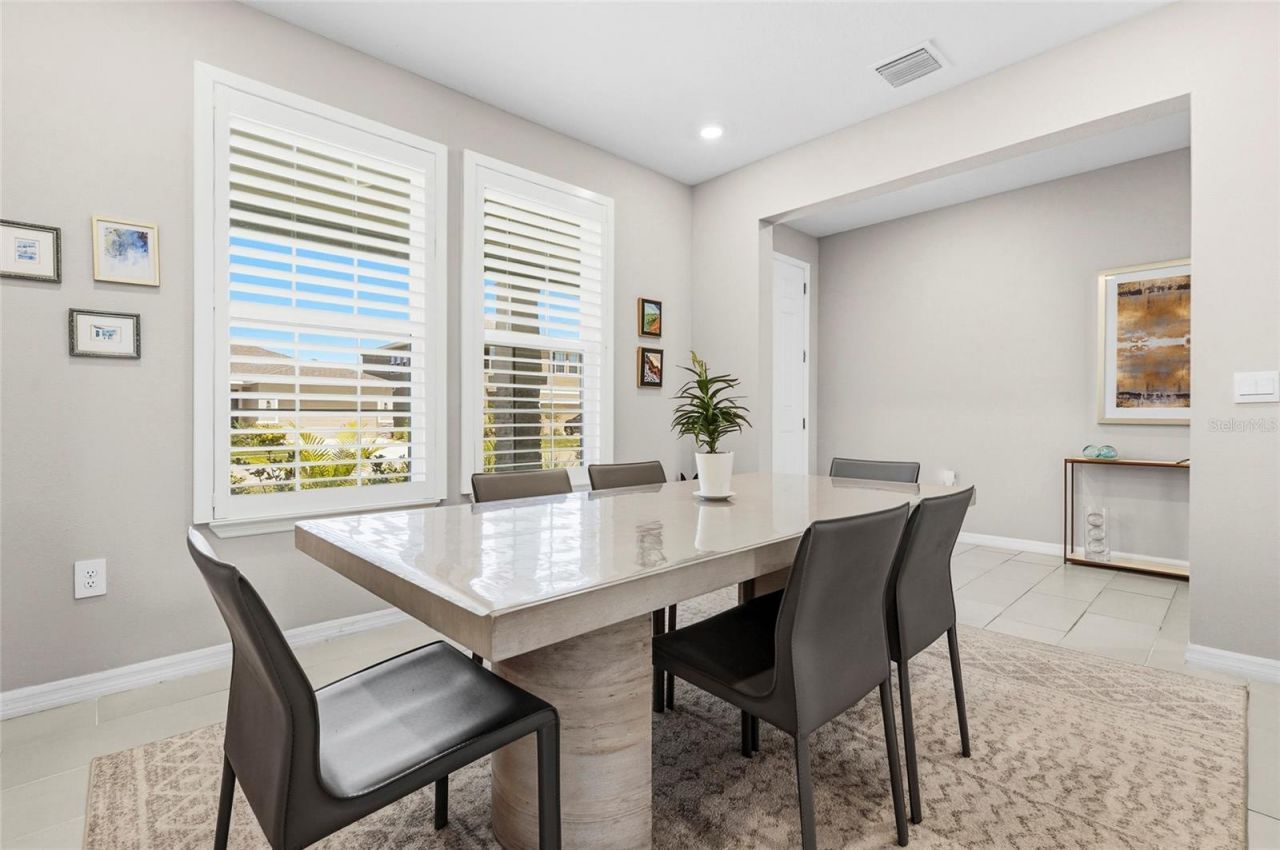 5715 Woodland Sage Drive, Sarasota, FL 34238 Photo